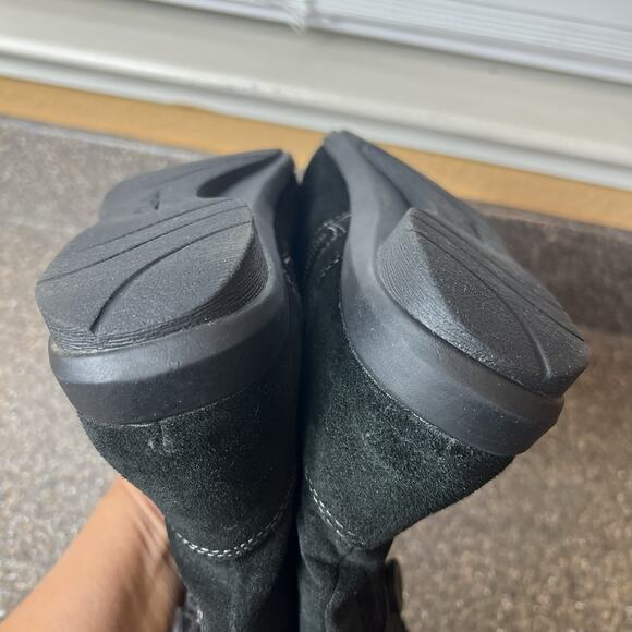 Clarks bendables Womens 7.5 Black Suede Above Ankle Boots Faux Fur Trim Zip Flat - Picture 7 of 10